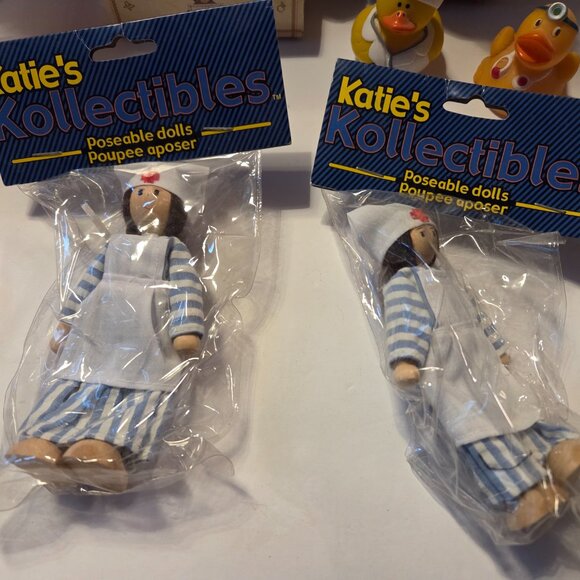 Nurse's Collectible Set of Novelty Items - Picture 5 of 6